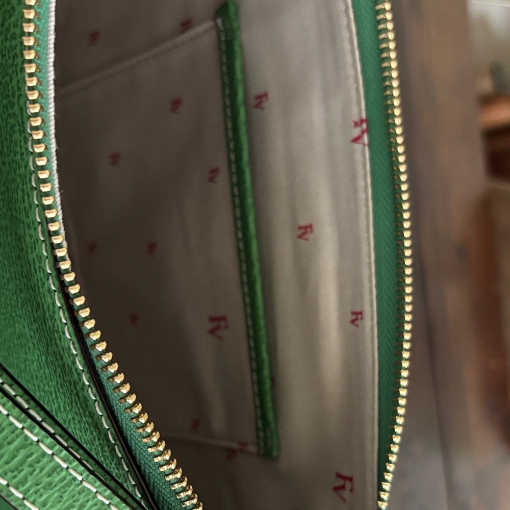 Frances Valentine Green Leather Shoulder Bag - Picture 4 of 4